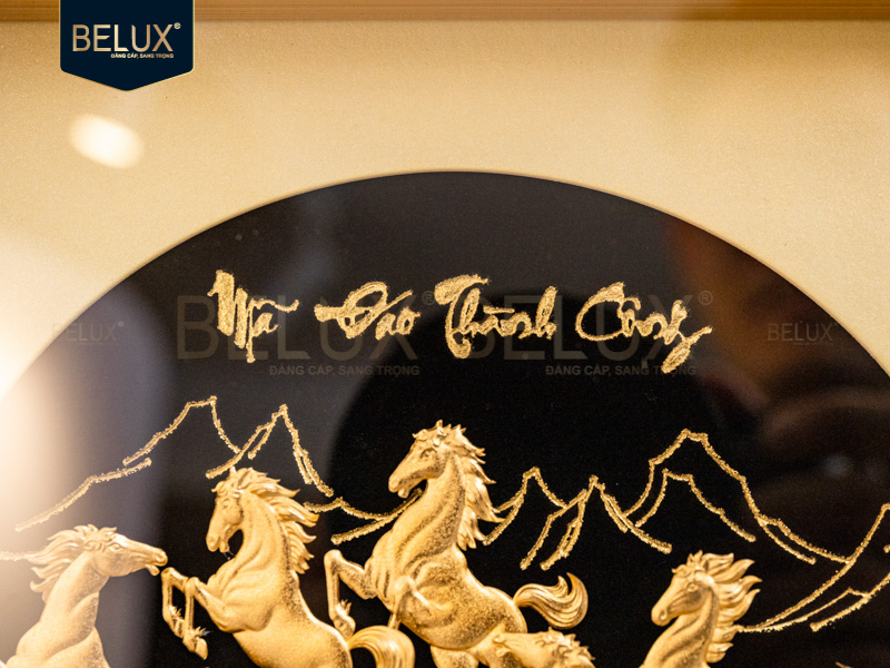 Tranh Ngựa dát vàng 24k&nbsp;25x25cm